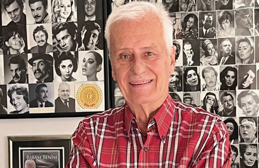 Yeşilçam'ı efsanesi Engin Çağlar'a motor çarptı, feci şekilde hayatını kaybetti! Kaza görüntüleri fena... Usta oyuncunun asıl adı...