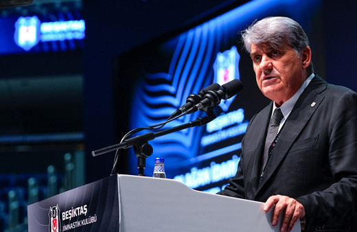 Beşiktaş Başkanı Serdal Adalı'dan eski yönetime: Kulübün içinden geçtiniz