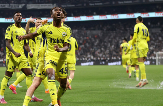 Derbiyi kazanan Fenerbahçe'den gece yarısı Galatasaray açıklaması!