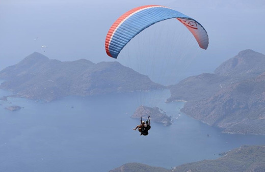 Fethiye'de yamaç paraşütü kazası: Rus pilot öldü