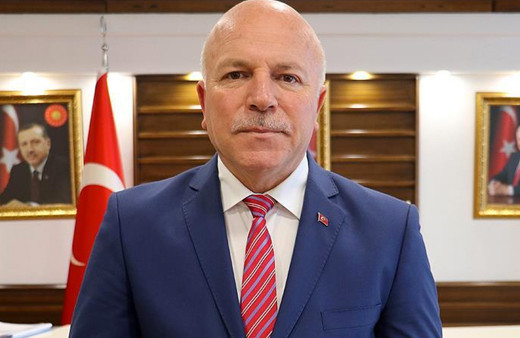 Erzurum Büyükşehir Belediye Başkanı Mehmet Sekmen organlarını bağışladı