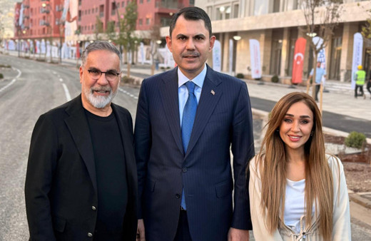 Bakan Kurum, Hatay'da "Asrın İnşası"ndaki çalışmaları gazetecilere anlattı