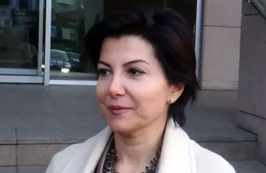 Gazeteci Sedef Kabaş'a hapis cezası verildi