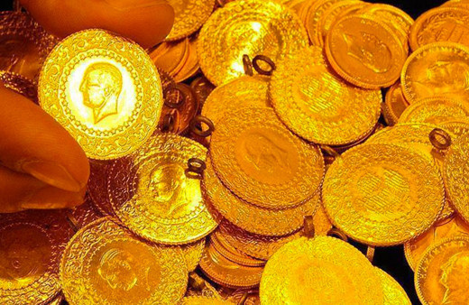 Altın önce düştü sonra yükseldi! 752 lira gerileyen gramda son rakam, dev bankadan bomba tahmin