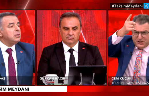 Cem Küçük ile Barış Yarkadaş canlı yayında birbirine girdi