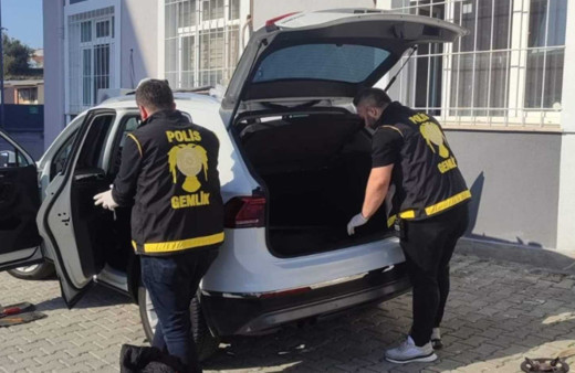 Bursa'da zehir tacirlerine darbe!