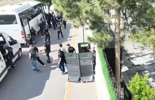 45 ilde FETÖ operasyonu: 67 şüpheli tutuklandı