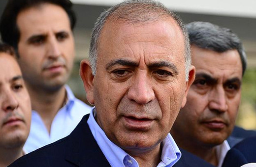 Gürsel Tekin: O bankaya suç duyurusunda bulunacağız