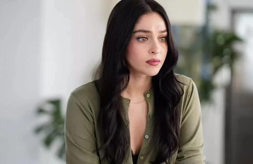 Cemre Baysel yeni aşka yelken açtı! Yeni aşkı ünlü pilot kim?