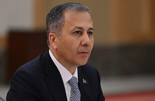 Bakan Yerlikaya, düşen askeri kargo uçağı için Gürcü mevkidaşıyla telefonda görüştü