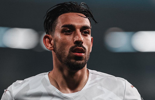 Fenerbahçe kadro dışı bırakmıştı! İrfan Can Kahveci için ezeli rakip devreye girdi