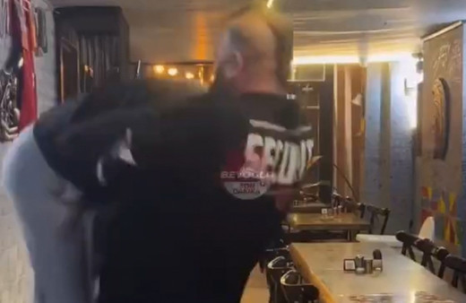 Beyoğlu'nda çalışanını döven sosyal medya fenomeni yakalandı