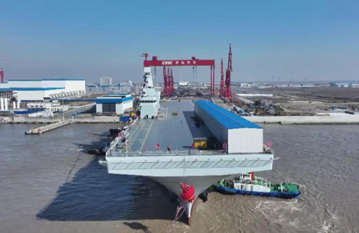 Çin'in insansız hava aracı taşıyabilen ilk savaş gemisi Sıçuan deneme seyirlerine başladı