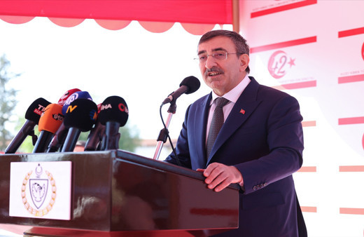 Cumhurbaşkanı Yardımcısı Yılmaz, KKTC'nin kuruluşunun 42. yıl dönümü töreninde konuştu