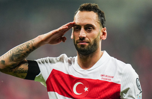 Hakan Çalhanoğlu A Milli Takım kadrosundan çıkarıldı