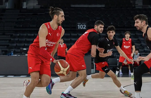 A Milli Erkek Basketbol Takımı'nın Bosna Hersek ve İsviçre maçlarının aday kadrosu açıklandı