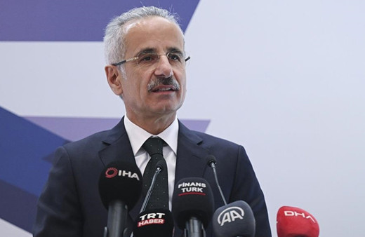 Bakan Uraloğlu'ndan öğretmenlere 'yüzde 50 indirim' müjdesi