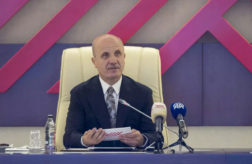 Önümüzdeki sene başlıyor! Üniversitelerde devrim gibi değişiklik, 3 yıla iniyor