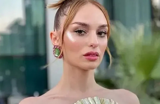 Nilperi Şahinkaya'dan evlilik kararı! Tanışalı 2.5 hafta olmuştu