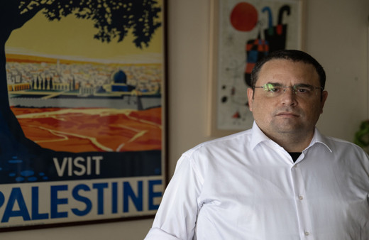 İsrailli avukattan çarpıcı açıklama: Polis köpeğini Filistinlilere tecavüz ettiriyorlar