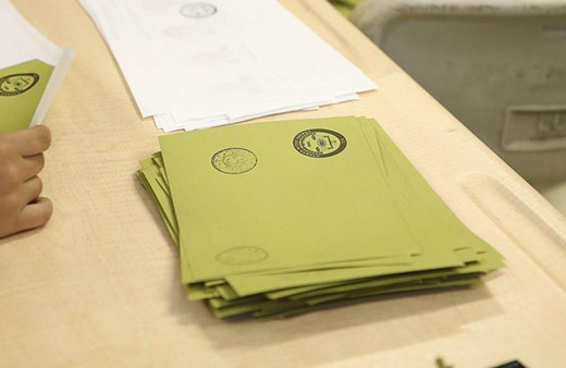 En beğenilen genel başkan anketi! Liste bomba zirvedeki isme bakın