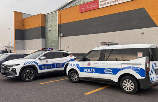 Kayseri'de çıkan kavgada 3 öğrenci bıçaklandı