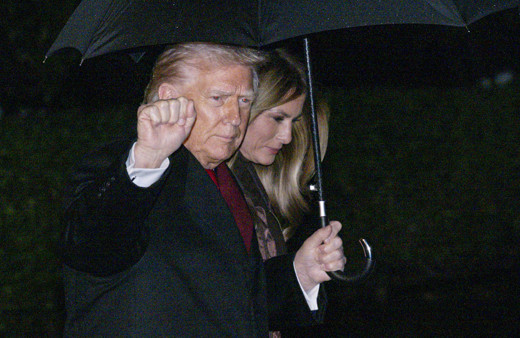 Trump Maduro ile görüşmeye açık kapı bıraktı