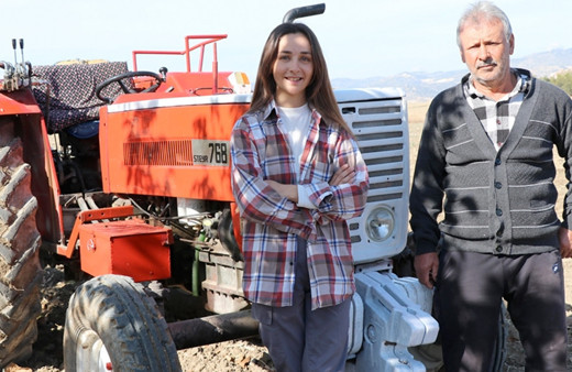 İş kazası geçiren çiftçi babanın en büyük destekçisi kızı oldu