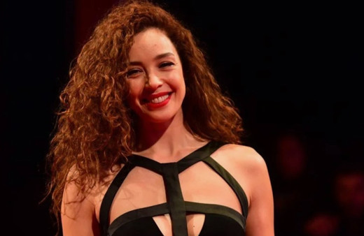 Haksızlığa uğradım demişti! Azra Akın'dan Ceren Arslan'a büyük destek