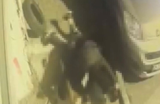 Kağıthane'de husumetlilerin kavgası cinayetle bitti! O anlar kamerada