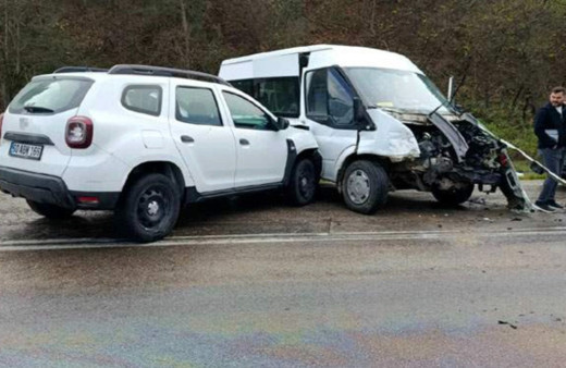 Tokat'ta zincirleme trafik kazasında 8 kişi yaralandı