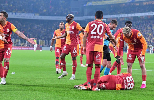 Kazımcan Karataş'a çakmak atan taraftara 1 yıl men