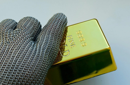 Adli emanet katibi savcılığın emanet bürosundan 25 kilogram altın, 50 kilogram gümüşle kaçtı