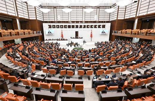 TBMM'de İBB davası TRT'den canlı yayınlansın oylaması yapıldı