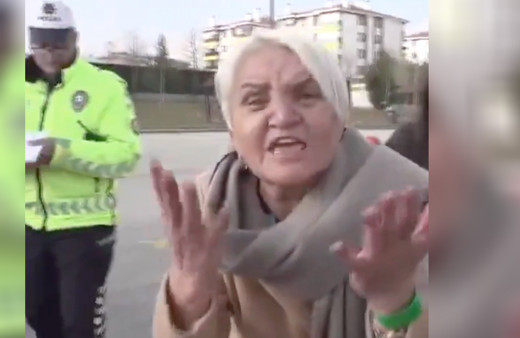 Sosyal medya bunu konuştu! İzleyenler 'teyzeye helal olsun' dedi Zafer Şahin de yorum yaptı