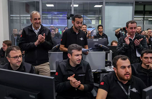 Fergani'den büyük başarı: İlk kez hibrit yörünge motoru uzayda ateşlendi