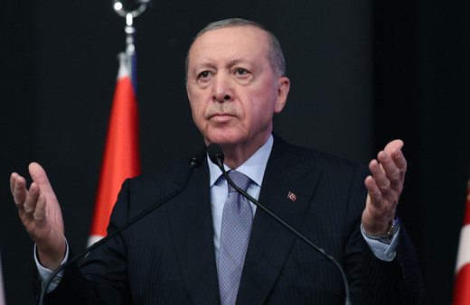 Canlı yayında olay kulis! AK Parti'ye geçecek büyükşehirlerin listesi hazır!