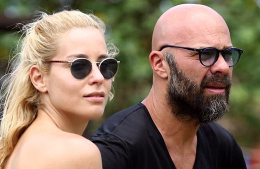 Yapımcı Esat Yontunç havalimanında gözaltına alındı