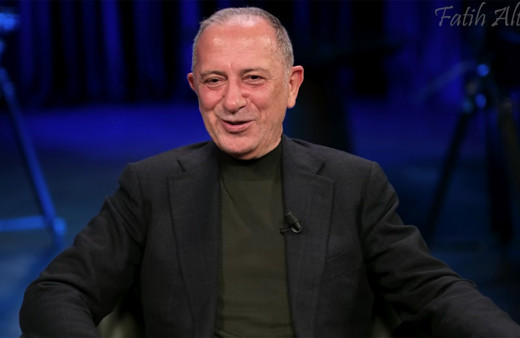 Fatih Altaylı'nın ilk Youtube yayını! Gece yarısı esrarengiz ziyaretçi anısı eğlenceli