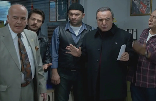 Arka Sokaklar'ın Vedat Müdür'ü Murat Ormıyak son haliyle yürek burktu! Huzurevinde yaşıyor