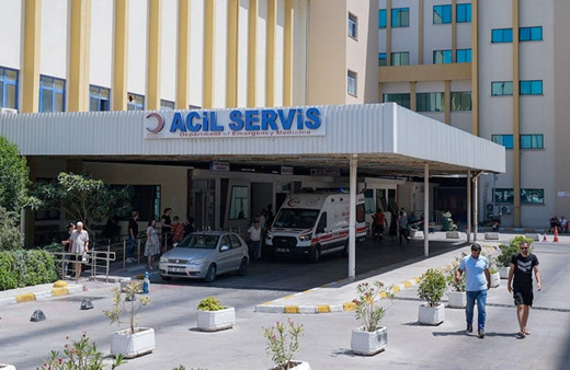 İzmir'de korkunç olay! Tartıştığı kişinin kulağını ısırarak kopardı