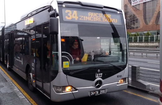 İstanbul’da metrobüs, minibüs, Marmaraya zam geldi tam ve öğrenci ile abonman ücreti
