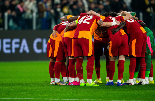 Dünya Juventus-Galatasaray maçını konuşuyor! Öyle manşetler atıldı ki...