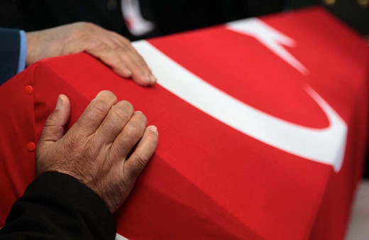 Katar'da, içinde Türk askerinin de olduğu askeri helikopter düştü! 3 şehit var...