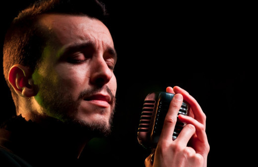 Cem Adrian'dan yakalama kararı sonrası açıklama!