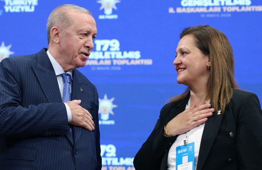 Afyonkarahisar Belediye Başkanı Burcu Köksal, AK Parti Genel Merkezi'ne geldi
