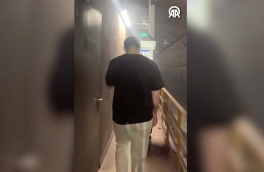 Yıldız-Mahmutbey Metro Hattı'ndaki arıza nedeniyle yolcular tünel içinde yürüdü