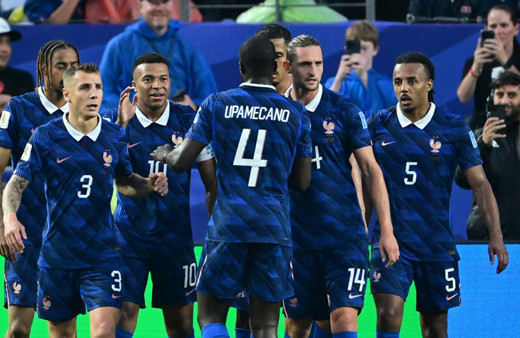 Fransa rahat kazandı Mbappe iş başında