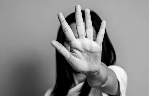 Adana'da 12 yaşındaki çocuğa cinsel istismar iddiası! Baba ve şüpheli gözaltında