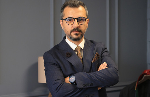 Avukata "izinsiz SMS" atan tasarruf finansman şirketine dev ceza!